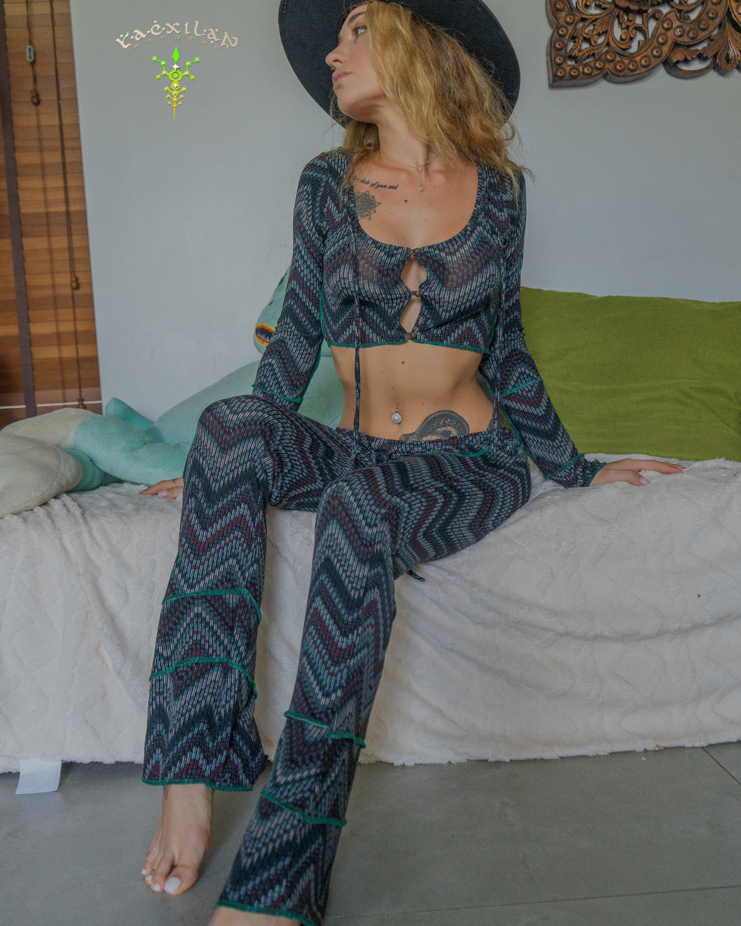 Woman Combo Boho Pants / Knits - SEVENTIES